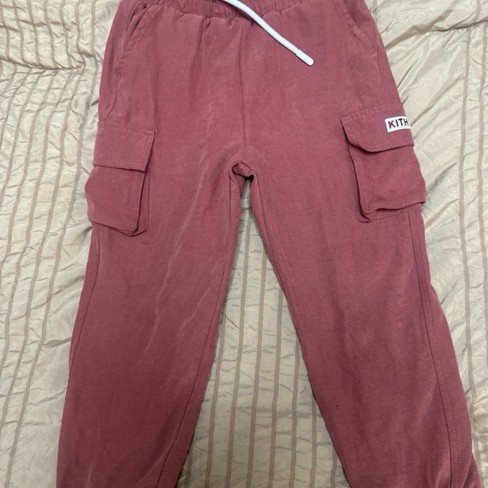 Kith cargos